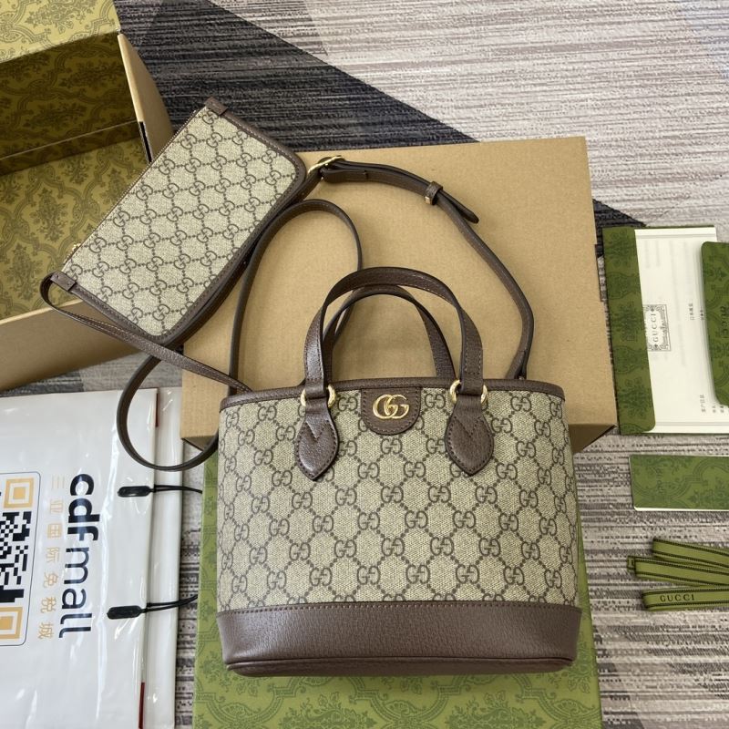 Gvc*1 tote bags
